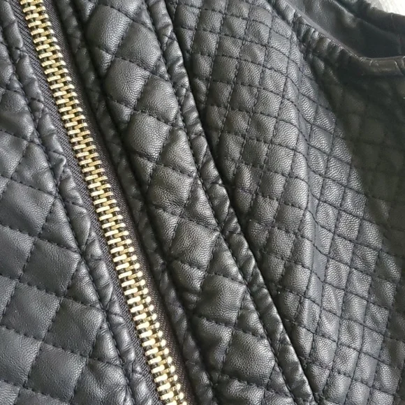 Love Token Quilted Faux Leather Vest Sz Med 8-10 - Picture 4 of 8